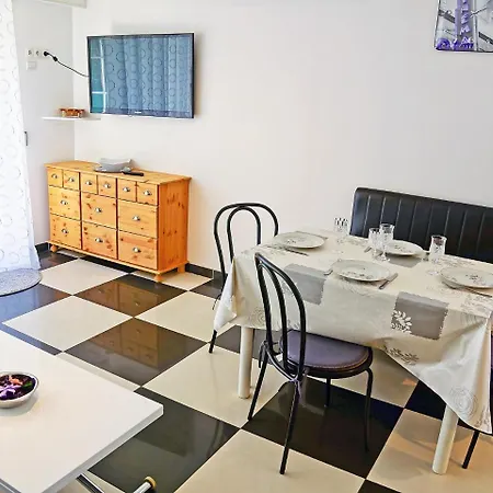 Antha Mis.1 Apartman Saint-Raphaël